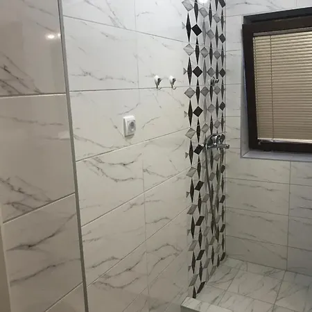 Kosuta * טיינטישטה